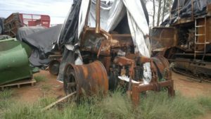 554087_272443316177553_1730908781_n